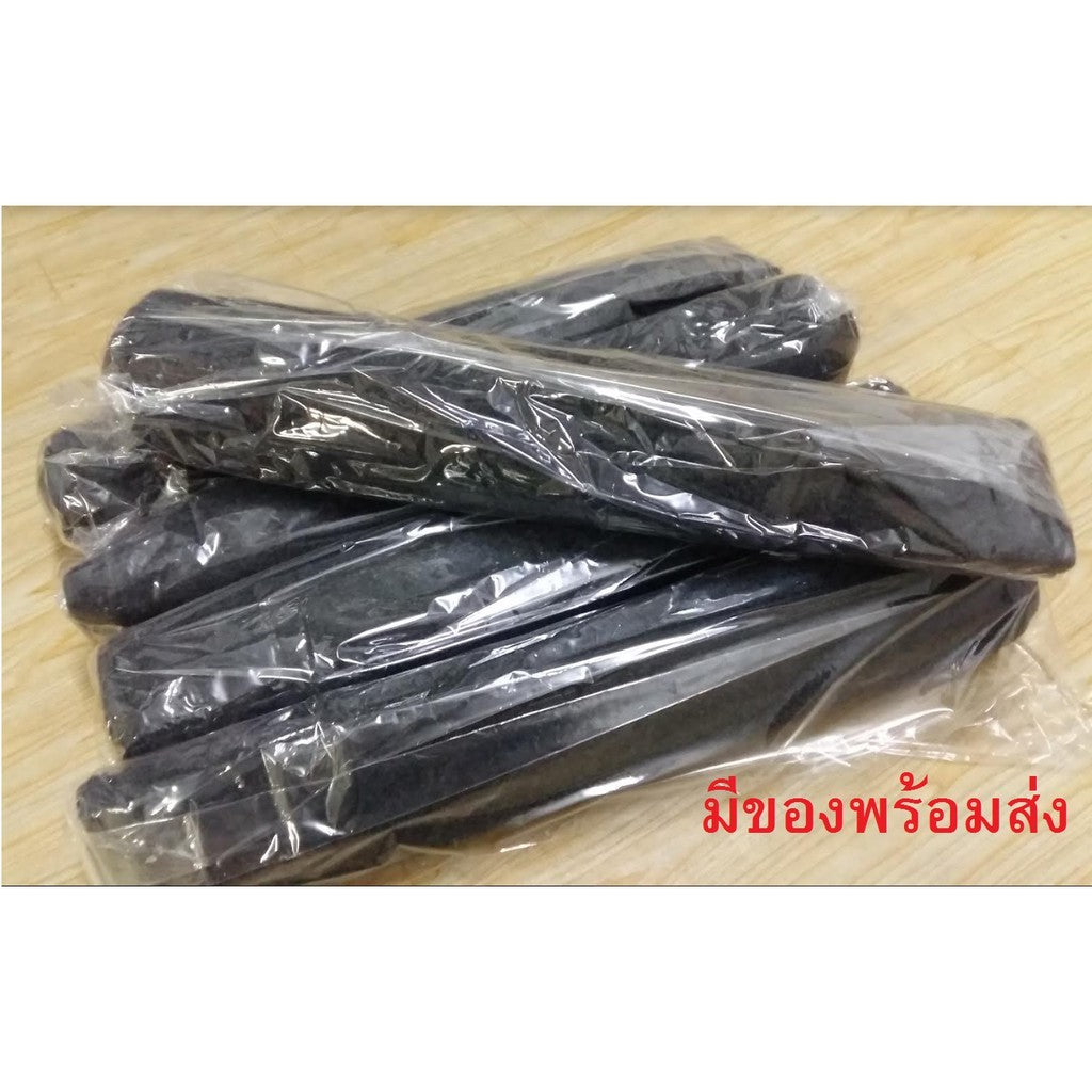 พรมปูแผงหน้าปัด Toyota Corolla Cross 2020 2021 2022 โตโยต้า โคโรล่า ครอส คอส พรมคอนโซล พรมหน้ารถ พรมปูคอนโซลหน้ารถ - Image 4