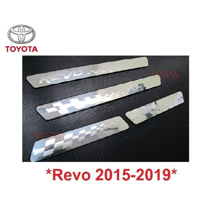 4ปต สคัพเพลท Toyota Hilux Revo  2015-2019 รุ่นมีขอบยาง โตโยต้า ไฮลักซ์ รีโว่ ชายบันไดประตู  คิ้วกันรอยขอบประตู ชายบันได