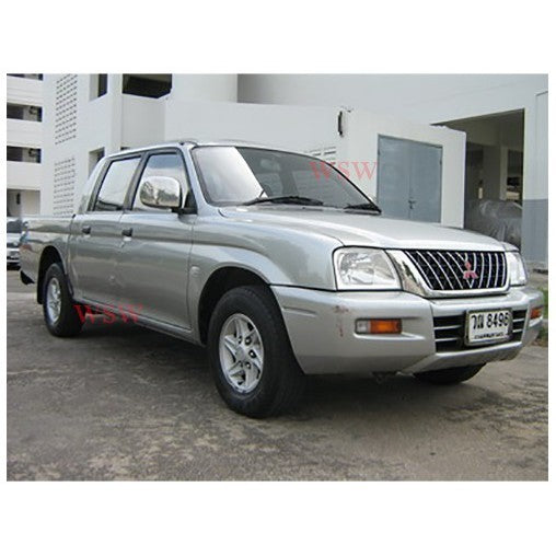 1คู่ ไฟส่องป้าย MITSUBISHI STRADA L200 1995-2005 มิตซูบิชิ สตราด้า สตาด้า ไฟส่องป้ายทะเบียน ไฟสัญญาณ ไฟ กท รถ ไฟป้าย ไฟ - Image 3