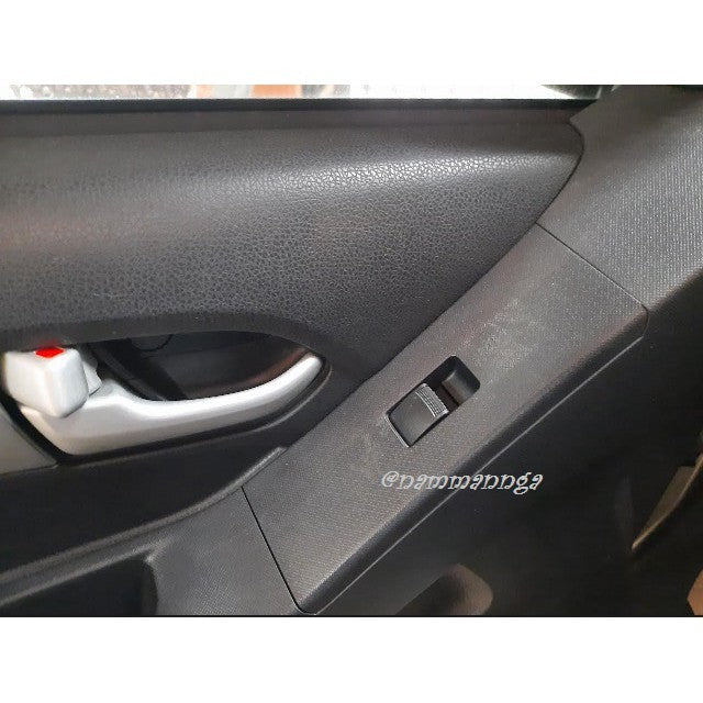 ฝั่งซ้าย สวิทช์ กระจกไฟฟ้า ฝั่งคนนั่ง ISUZU D-MAX 2012 - 2019 ดีแม็ก MU-X อีซูซุ มิวเอ็กซ์ สวิตช์ เลื่อนกระจก สวิทซ์ DMA - Image 3