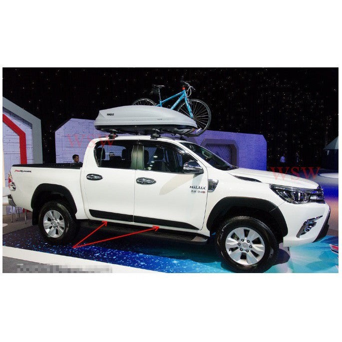 4ประตู คิ้วกันกระแทกข้าง TOYOTA HILUX REVO ROCCO 2015 - 2022 โตโยต้า รีโว่ ดำด้าน กันกระแทกข้างประตู แผ่นกันกระแทก - Image 4