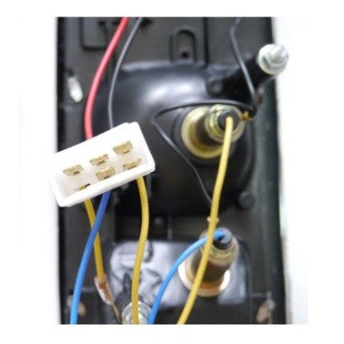 ไฟท้าย Isuzu kb21 or Chevrolet LUV 1972 - 1989 รวมขั้วและหลอดไฟ อีซูซุ KB21 เชฟโรเลต เลิฟ ไฟท้ายรถ เสื้อไฟท้าย - Image 3