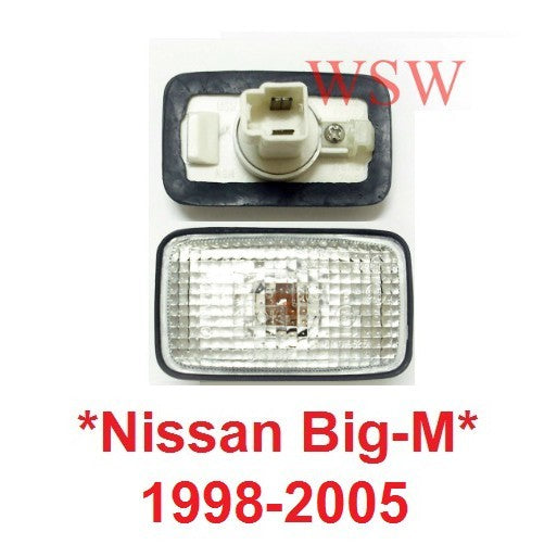 ทรงเหลี่ยม ไฟแก้ม NISSAN D22 BIG-M 1998-2005 ไฟเลี้ยว ข้าง นิสสัน บิ๊กเอ็ม ไฟสัญญาณ ไฟข้าง พร้อมขั้วและหลอดไฟ big m