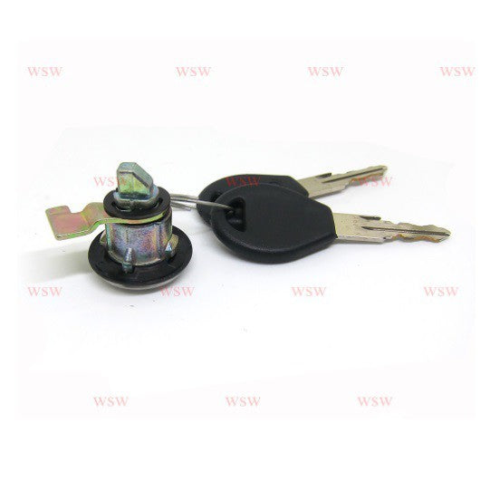 กุญแจฝาถังน้ำมัน NISSAN BIG M 1986 - 1997 นิสสัน บิ๊กเอ็ม BIG-M D21 กลอนฝาถังน้ำมัน รถยนต์ กุญแจ ถังน้ำมัน 1989 - Image 2
