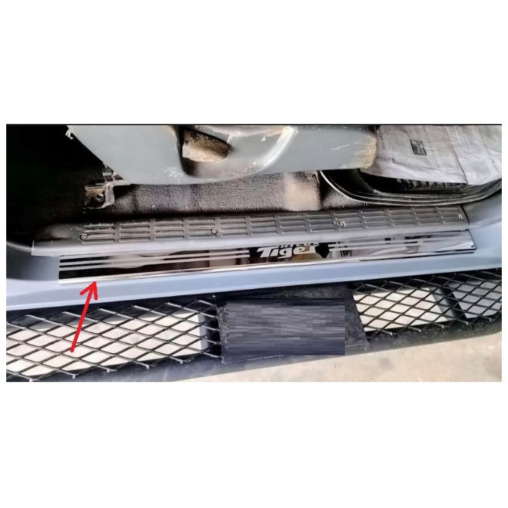 2ประตู แคป ชายบันไดประตู Toyota Hilux Tiger D4D 1998 - 2004 โตโยต้า ไฮลักซ์ ไทเกอร์ กันรอยขอบประตู ชายบันได สคัพเพลท - Image 3