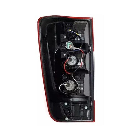 RH พร้อมขั้ว ไม่รวมหลอดไฟ ไฟท้าย NISSAN NAVARA NP300 2014 - 2019 2020 นิสสัน นาวาร่า NP 300 รถ 4ประตู ไฟหลัง - Image 3